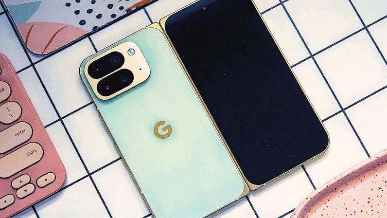 Tecnologia Hoje: Vazamentos do Pixel 10, Revolução da Galaxy AI na One UI 8 e o Avanço da IA Generativa (8/10/2025)