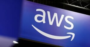 Pane da Amazon (AWS) Superada, Rumores do iPhone 18 e Lançamentos da Motorola, Realme e Oppo no Brasil